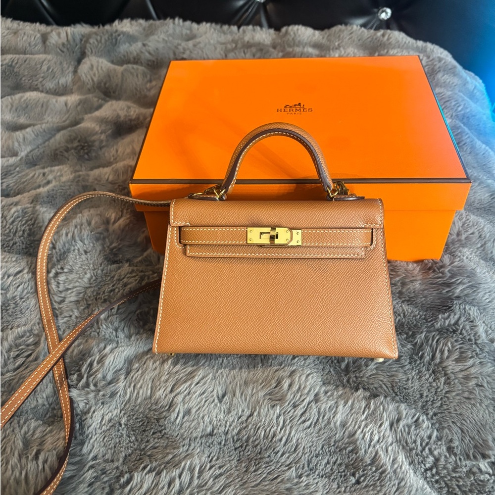 Hermes mini Kelly authentic with original Hermes invoice